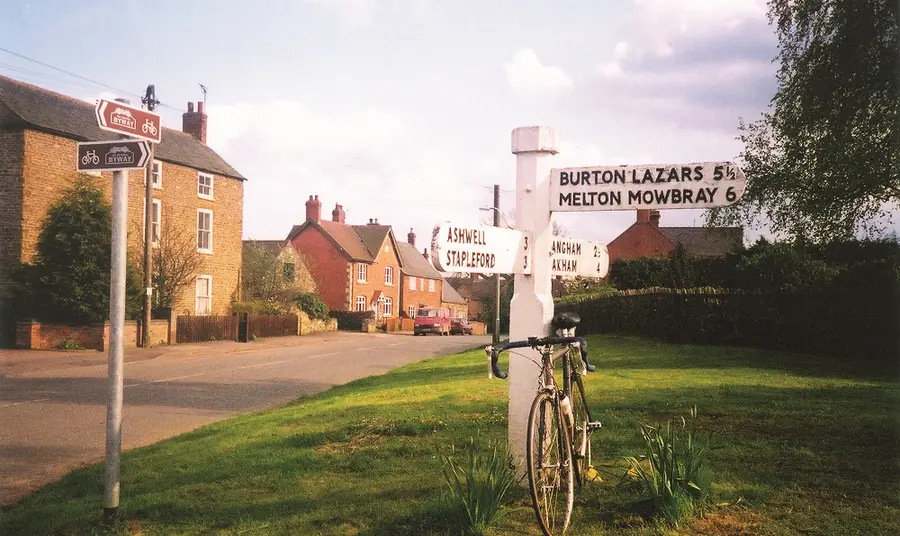 A bicycle and sign on the National Byway