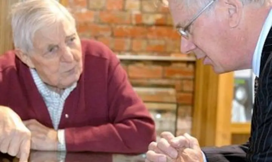 Ken Hawley talking to the Duke of Gloucester. Copyright Sheffield Industrial Museums Trust