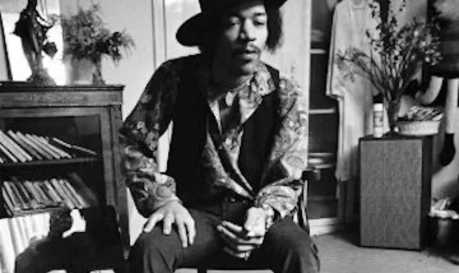 Jimi Hendrix in his 23 Brook Street flat