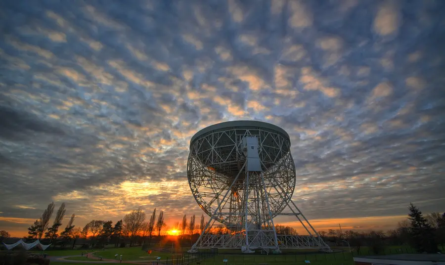 The Lovell Telescope at Jodrell Bank at sunset