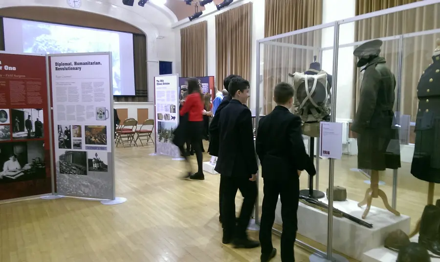 Schoolchildren visit the First World War exhibition