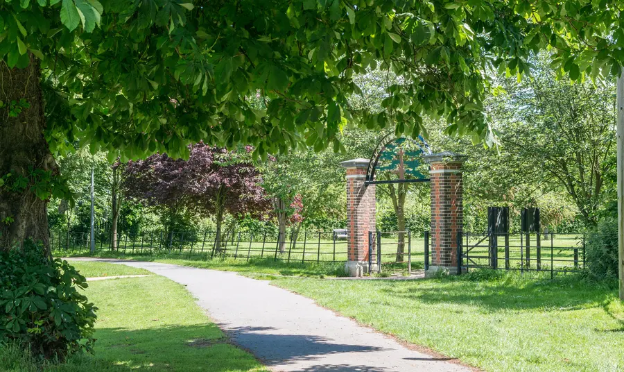 Houghton Hall Park pathway