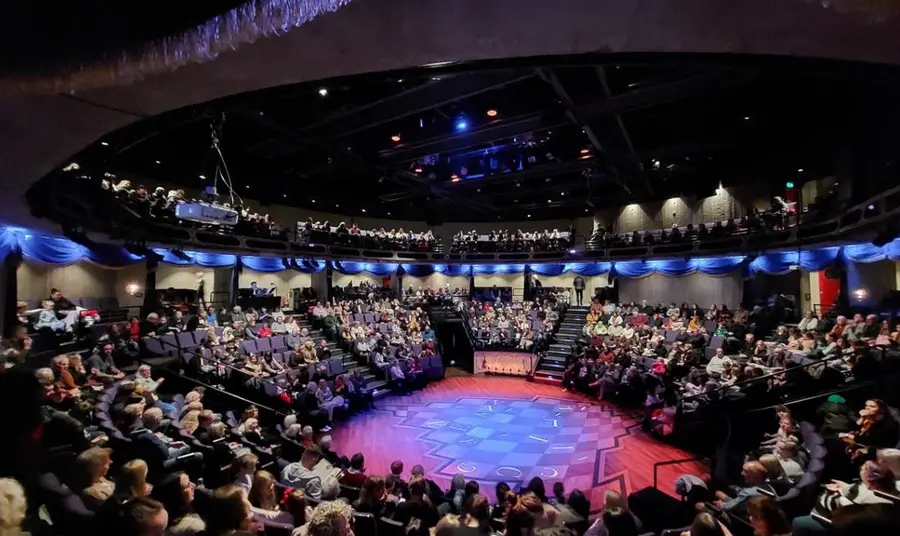 The hexagonal New Vic Theatre before a performance.