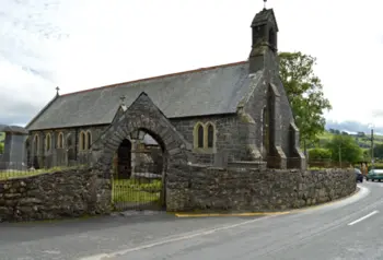 Eglwys Deiniol Sant, Llanuwchllyn