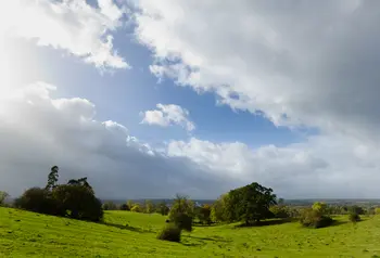 Welcombe Hills and Clopton Park Nature Reserve