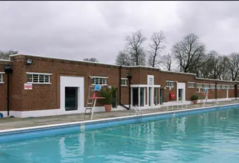 Brockwell Park Lido