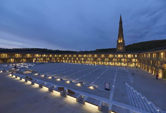 Piece Hall at night