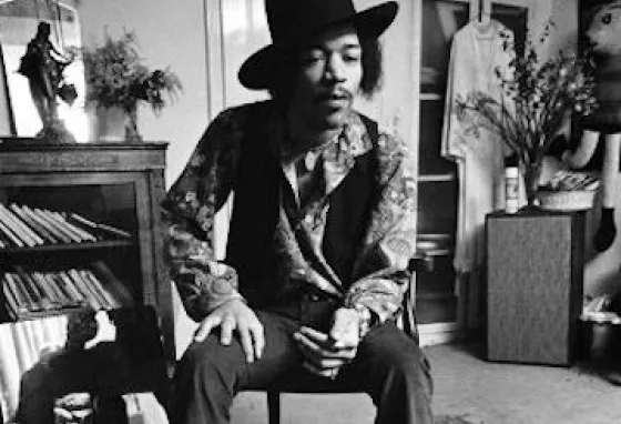 Jimi Hendrix in his 23 Brook Street flat