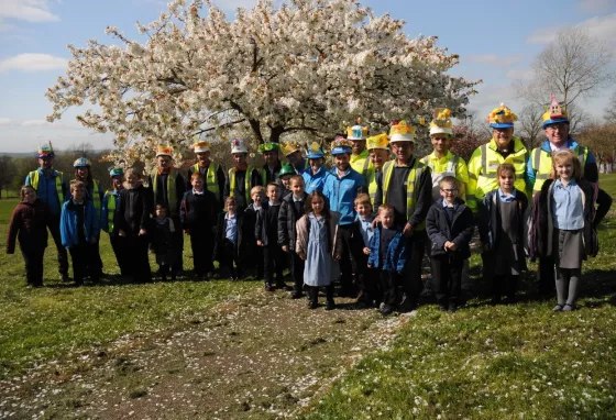 Primary school children meet construction workers and apprentices at New Bolsover Model Village