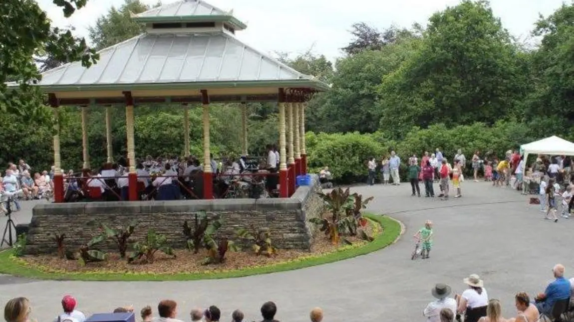 Beaumont Park's restored bandstand