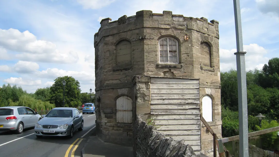 Old Toll House exterior