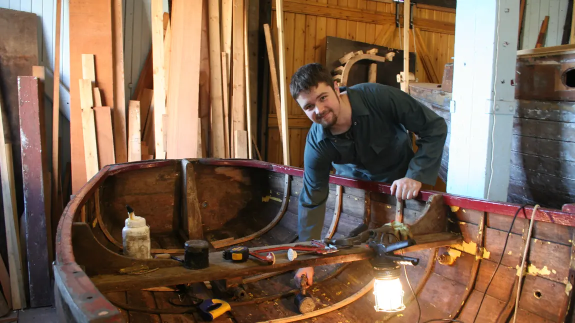 Trainee at work at Blyth Tall Ship project