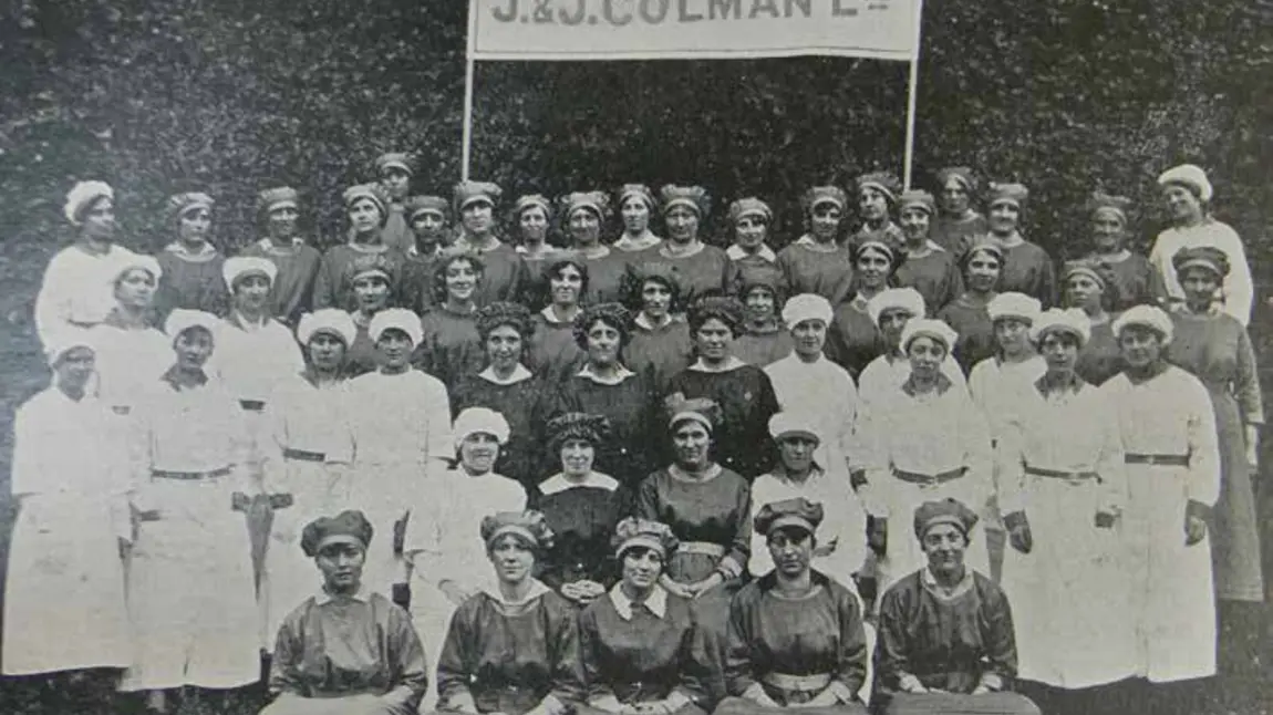 Archive image of Colman’s Carrow Works factory workers