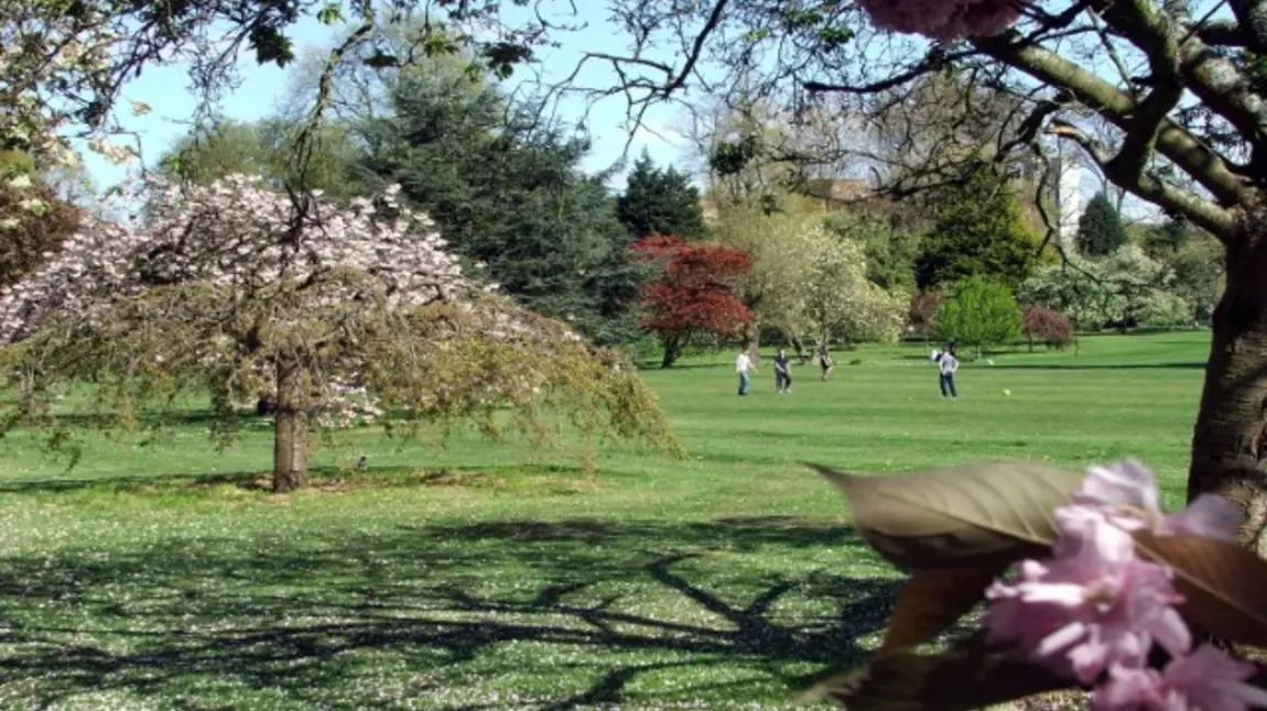 Parc Bute hanesyddol Caerdydd