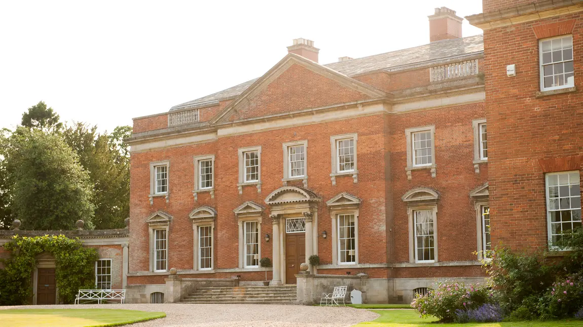 Kelmarsh Hall