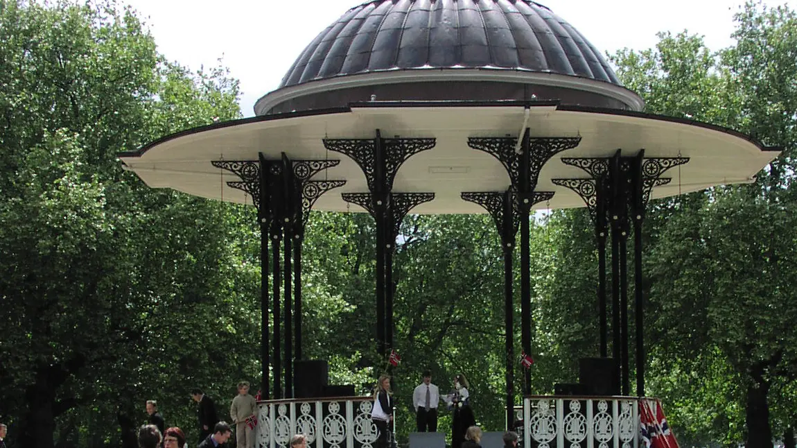 Southwark Park bandstand